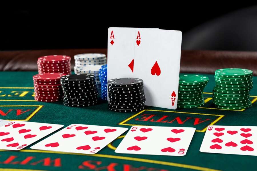 Designated Playing Cards and Poker Cheating Gadgets: A New Generation of Strategic Gaming